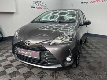 Used Toyota Yaris 2019 for sale - 74822873: Photo