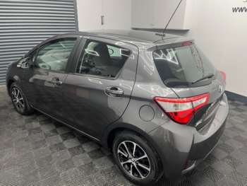 Used Toyota Yaris 2019 for sale - 74822873: Photo