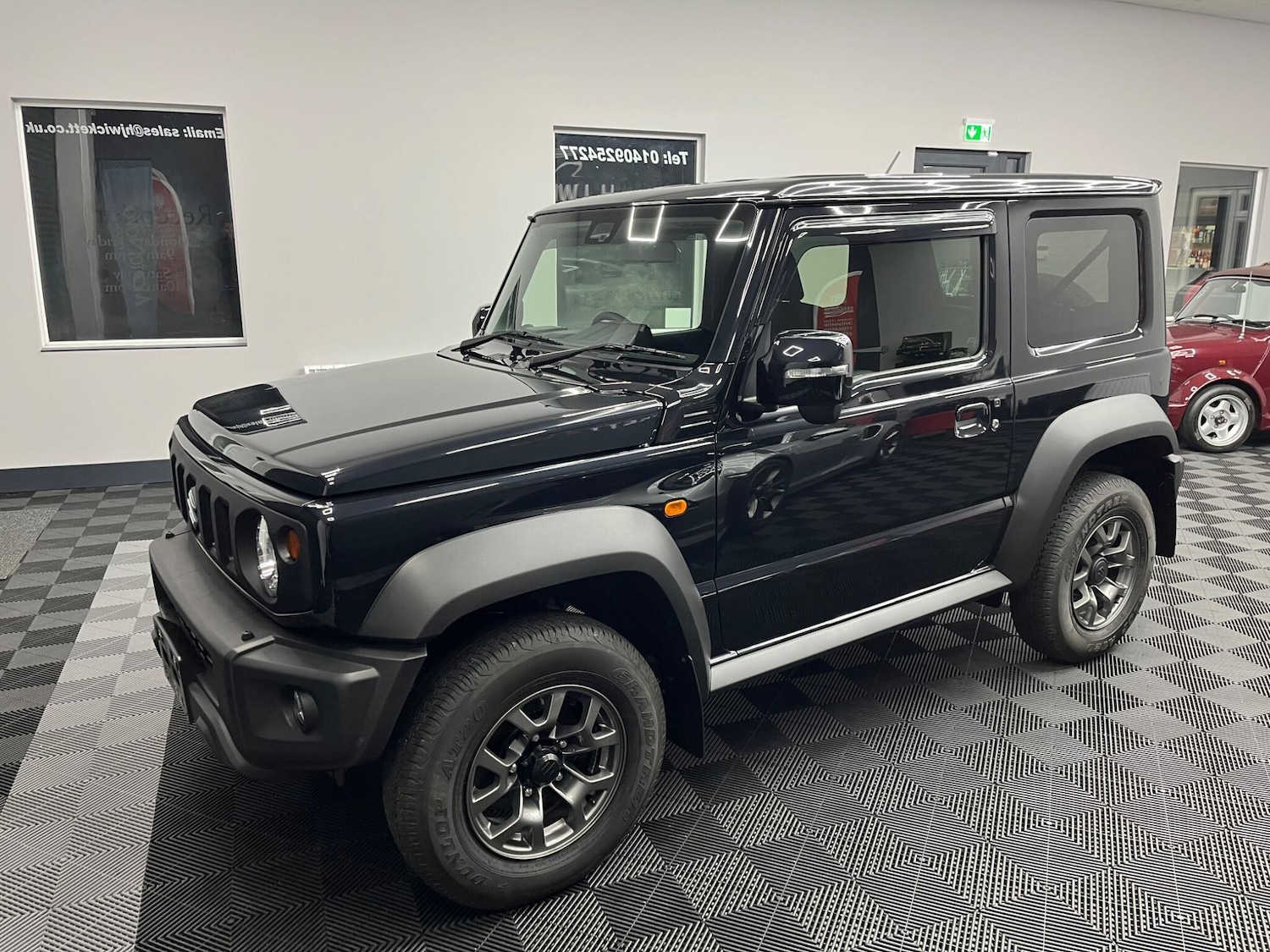 Used Suzuki Jimny for sale - 76976603: Photo 7