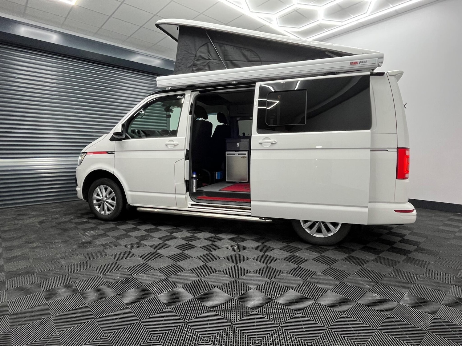 Used Volkswagen Transporter 2019 for sale - 77496634: Photo 10