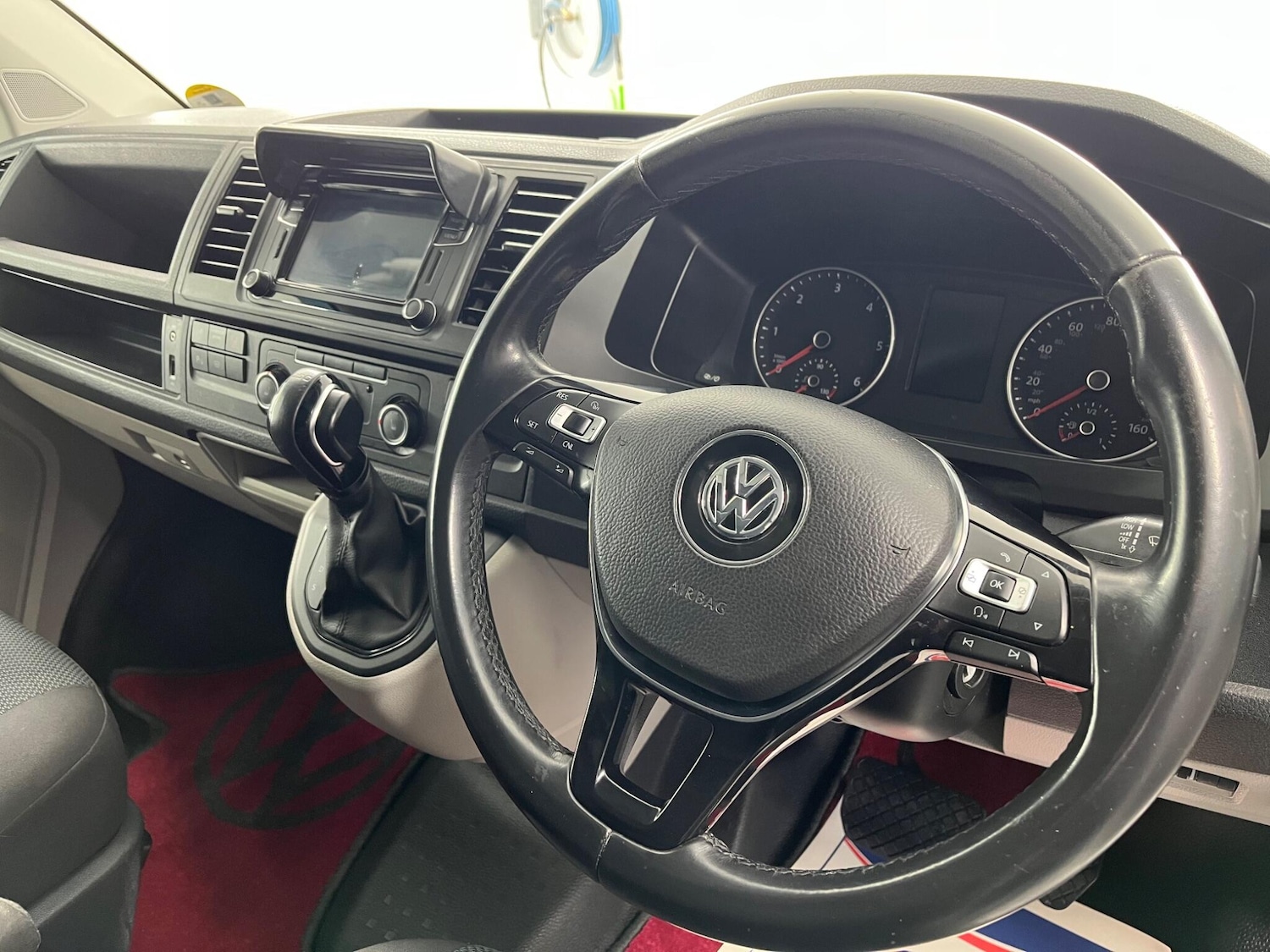 Used Volkswagen Transporter 2019 for sale - 77496634: Photo 23