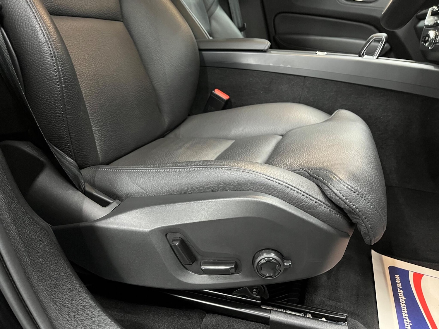 Used Volvo XC60 for sale - 76988975: Photo 12