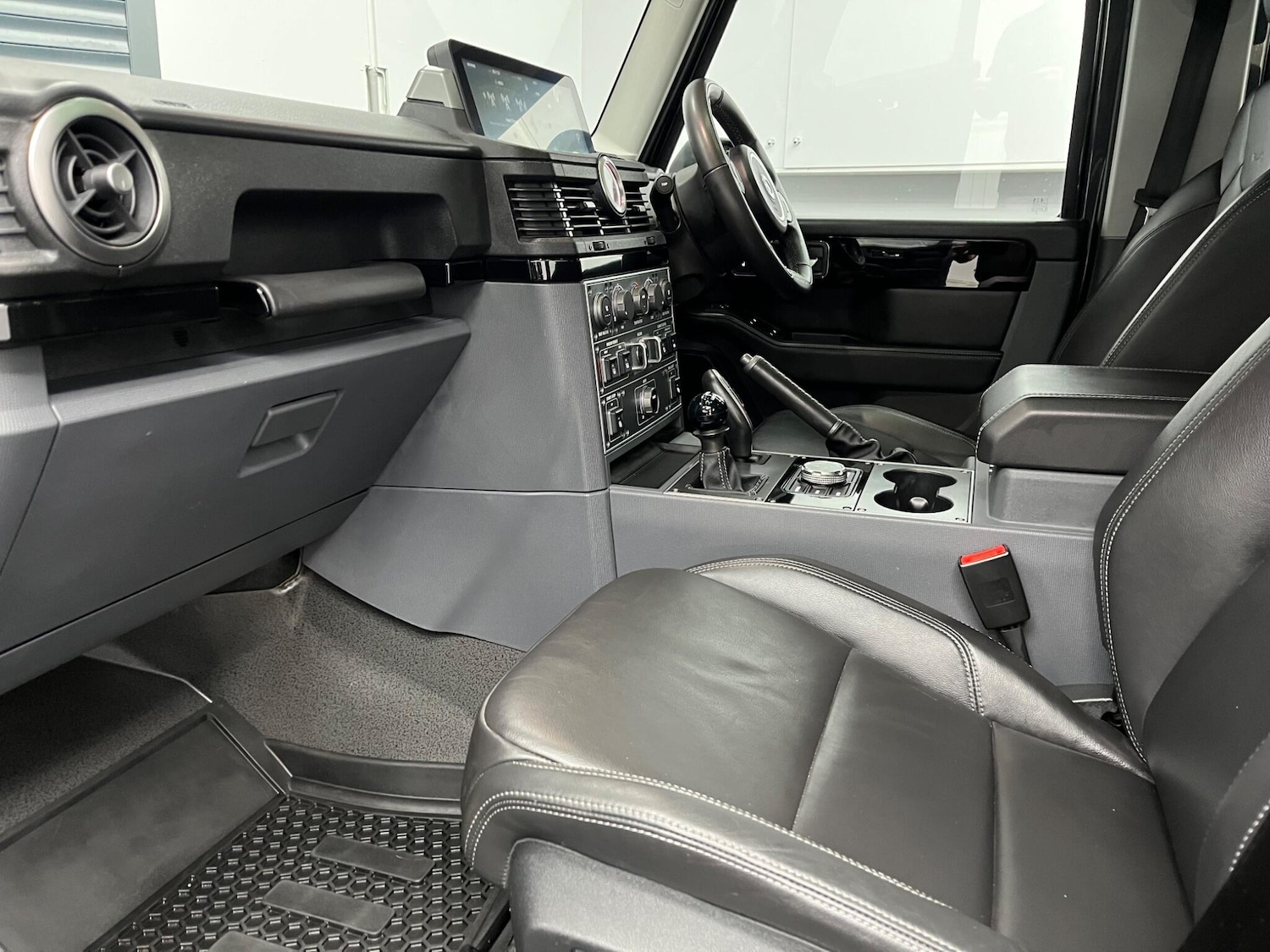 Used INEOS Grenadier 2023 for sale - 76522323: Photo 12