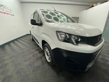 Used Peugeot Partner 2023 for sale - 79441020: Photo