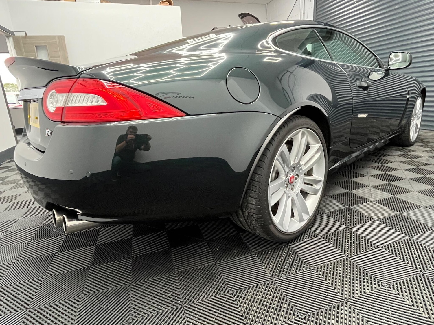 Used Jaguar XKR 2010 for sale - 76200433: Photo 10