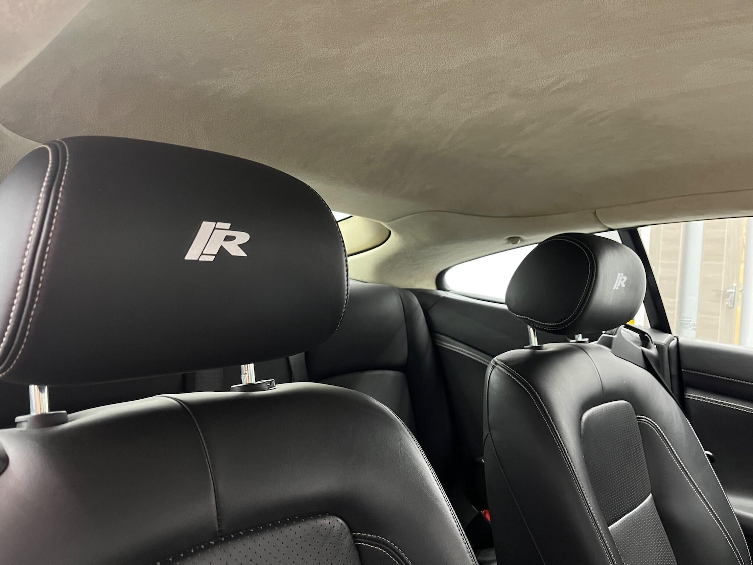 Used Jaguar XKR 2010 for sale - 76200433: Photo 13