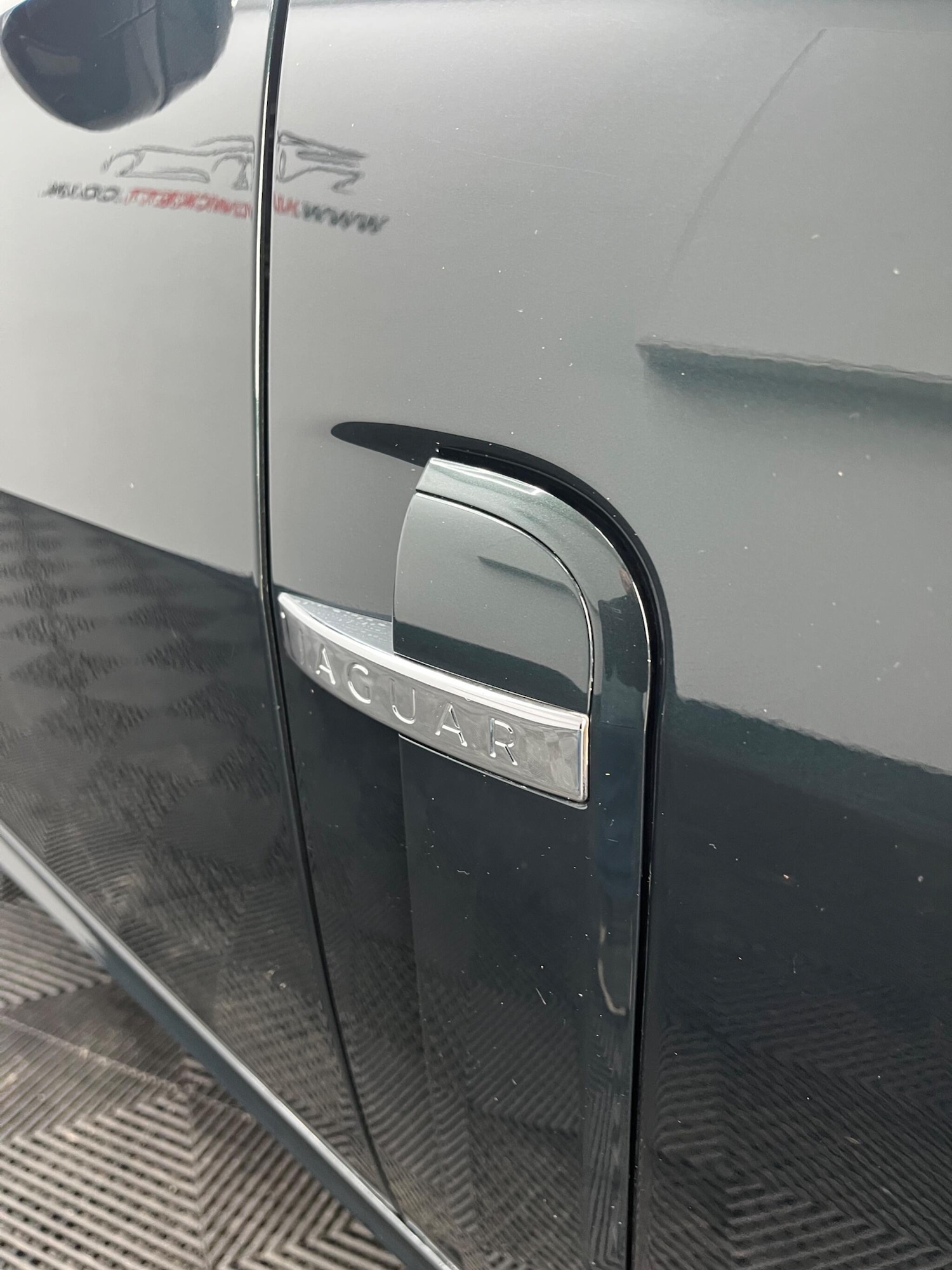 Used Jaguar XKR 2010 for sale - 76200433: Photo 18