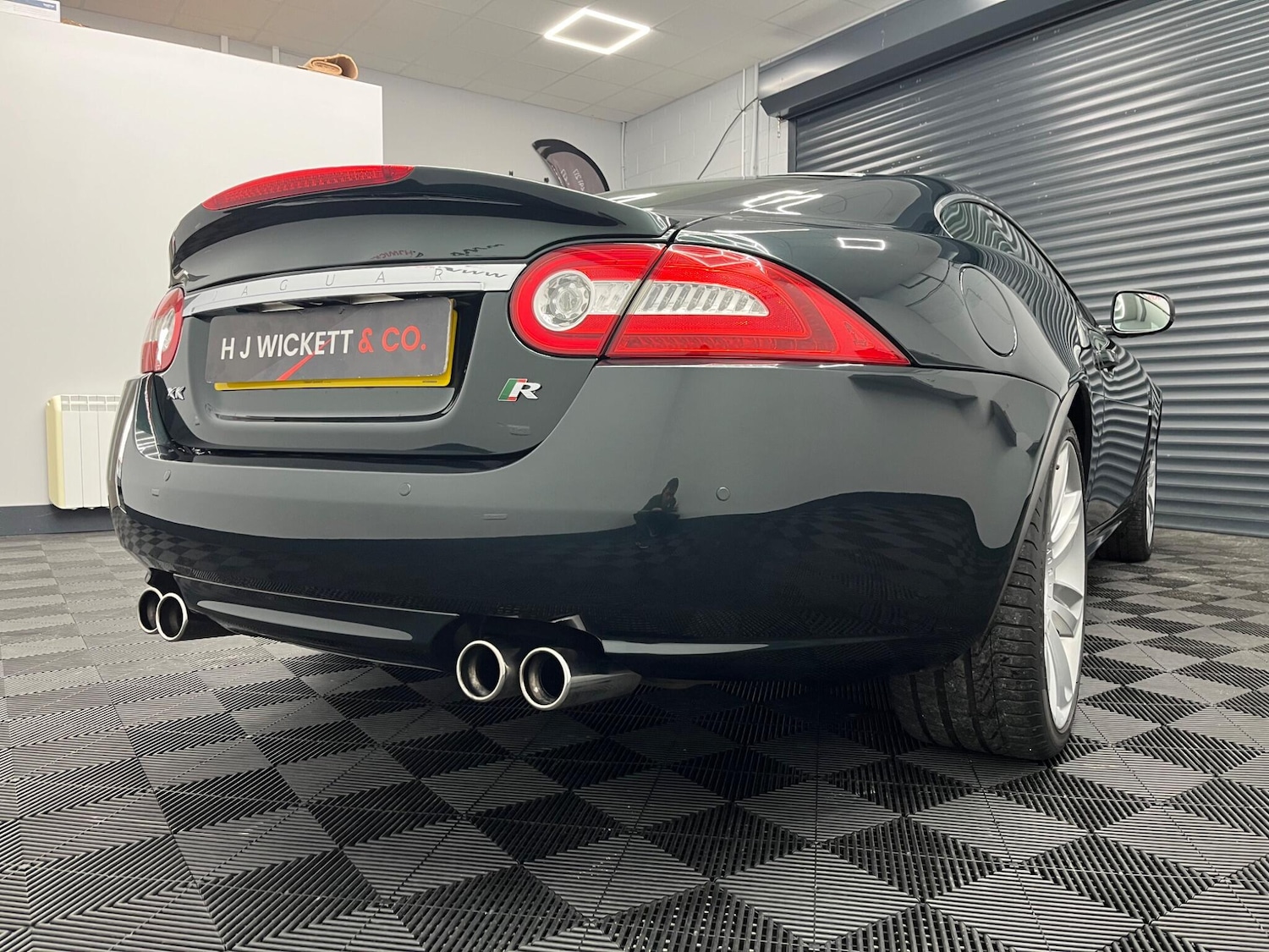 Used Jaguar XKR 2010 for sale - 76200433: Photo 4