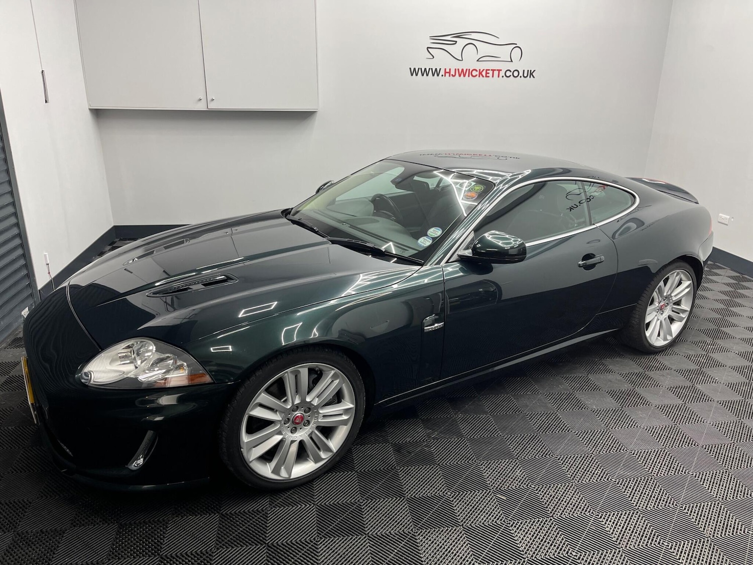 Used Jaguar XKR 2010 for sale - 76200433: Photo 8