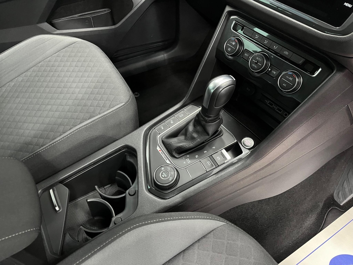 Used Volkswagen Tiguan 2019 for sale - 76824155: Photo 14