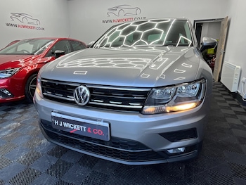 2019 (69) - 2.0 TDI Match DSG 4Motion Euro 6 (s/s) 5dr
