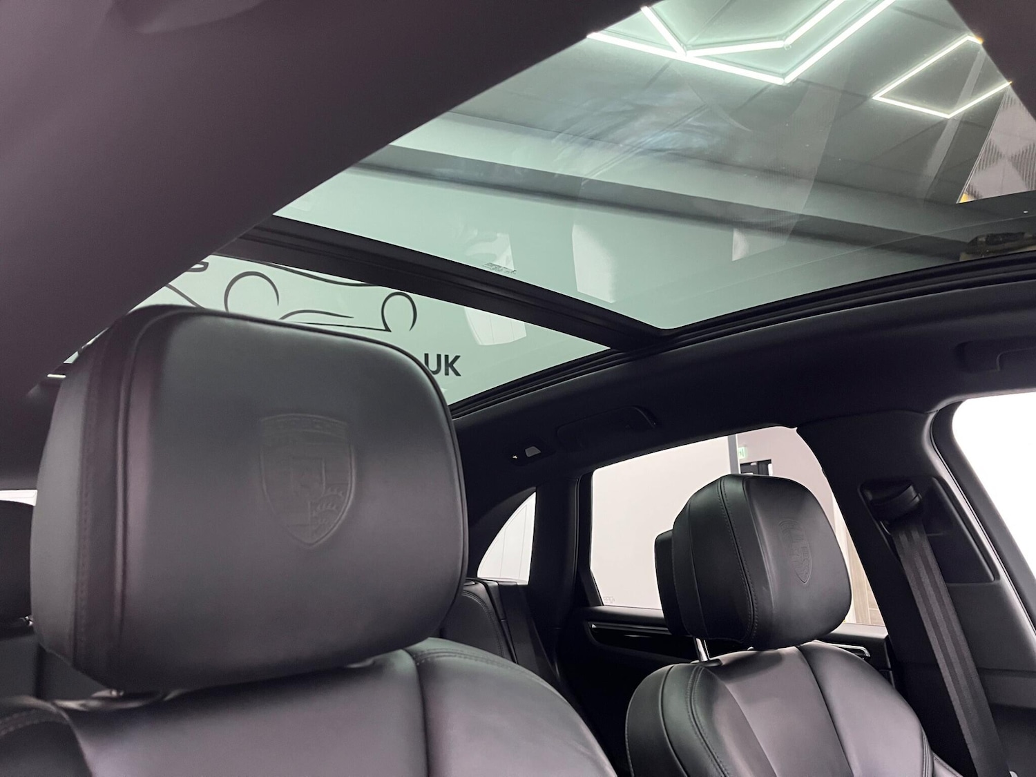 Used Porsche Macan 2015 for sale - 76226991: Photo 15