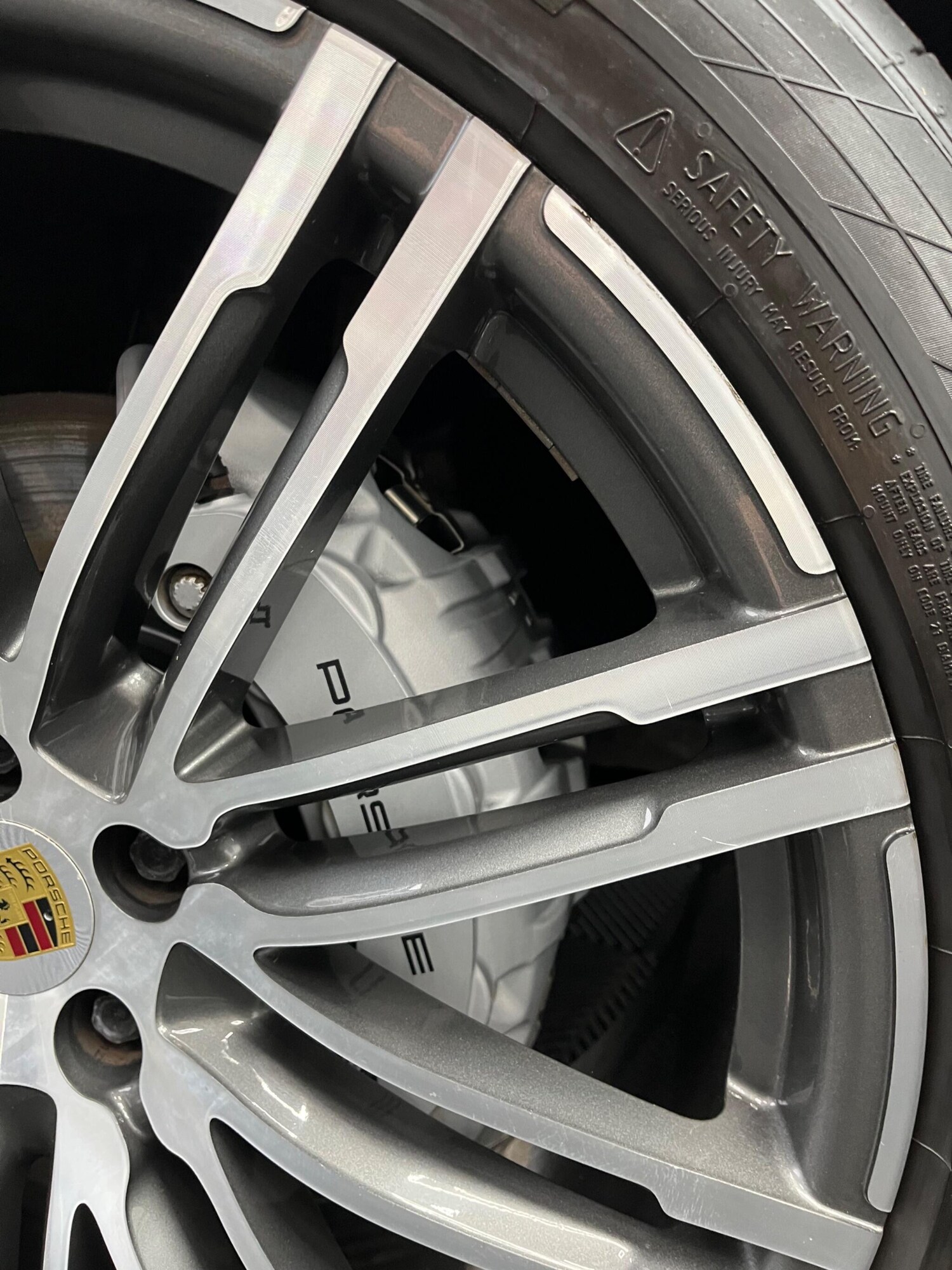 Used Porsche Macan 2015 for sale - 76226991: Photo 21