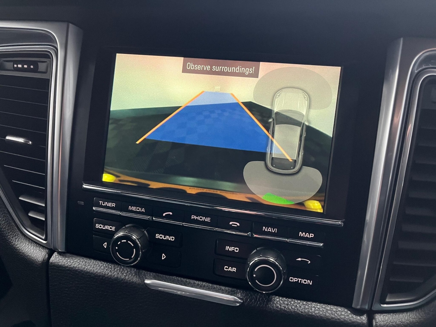 Used Porsche Macan 2015 for sale - 76226991: Photo 22