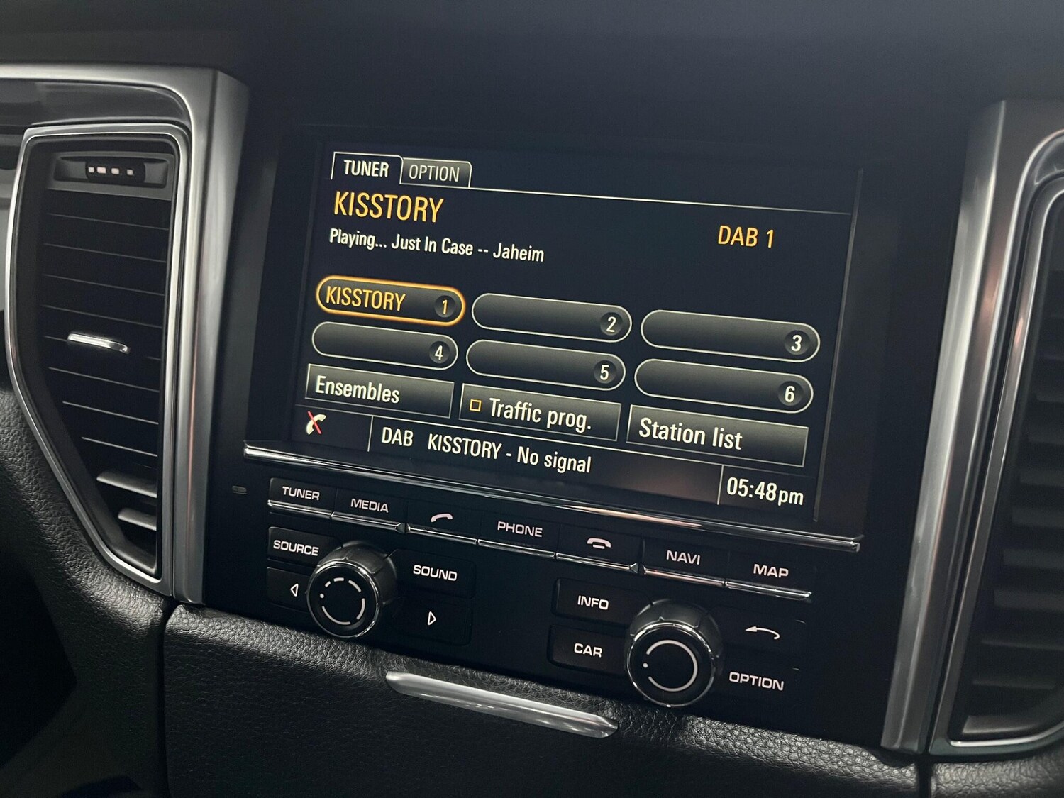 Used Porsche Macan 2015 for sale - 76226991: Photo 23