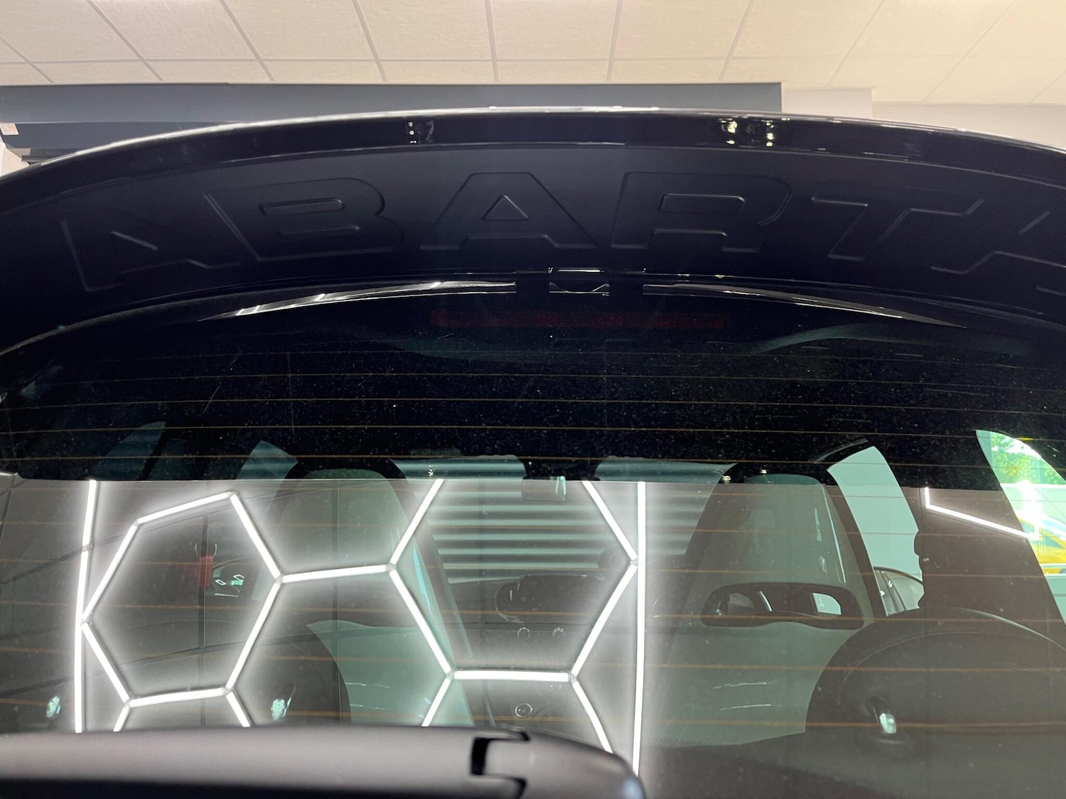 Used Abarth 695 2021 for sale - 76988977: Photo 32