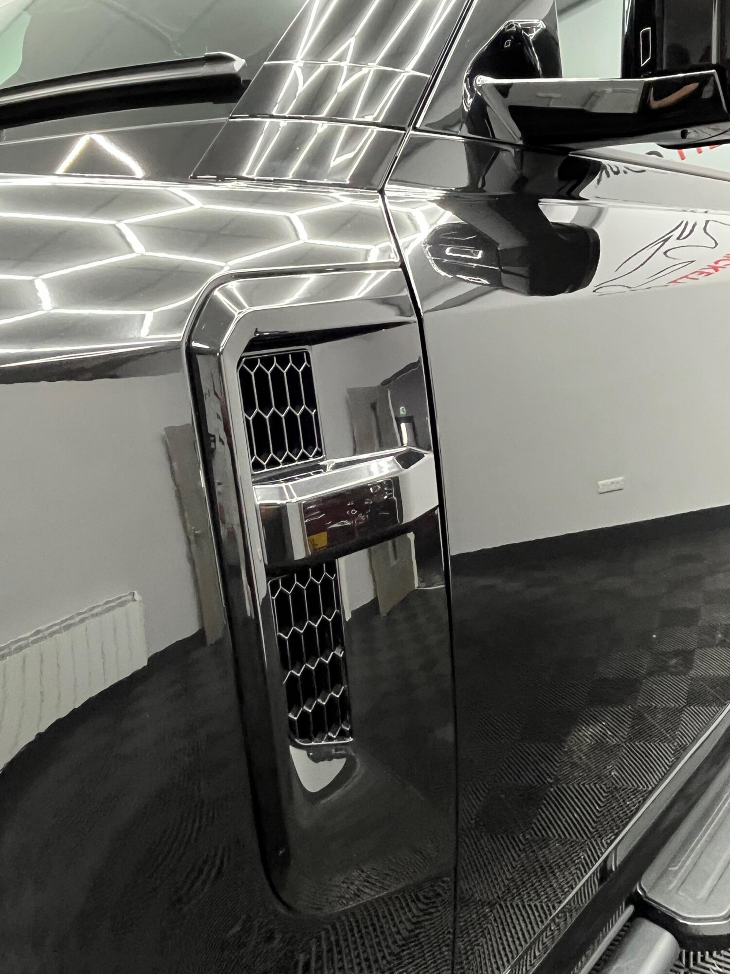 Used Land Rover Defender 2024 for sale - 78115305: Photo 36