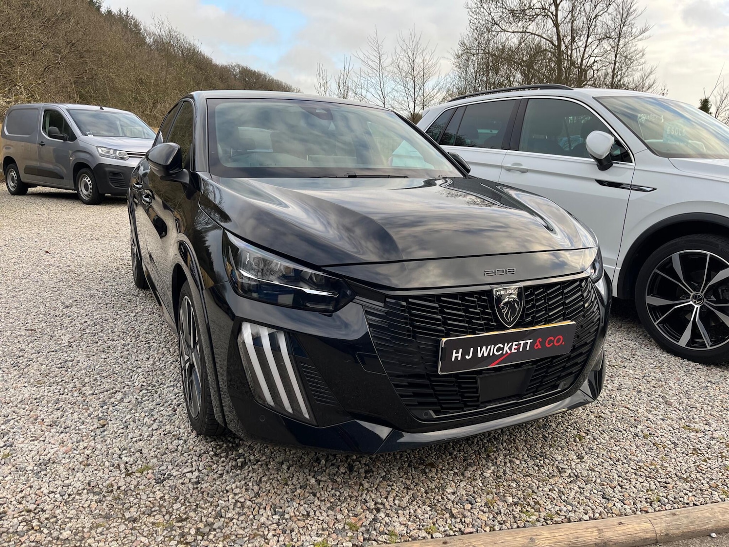 Used Peugeot 208 2024 for sale - 78100922: Photo 2