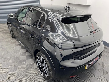 Used Peugeot 208 2024 for sale - 78100922: Photo