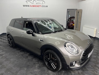 2019 (19) - 1.5 Cooper Classic 6dr 5-Door