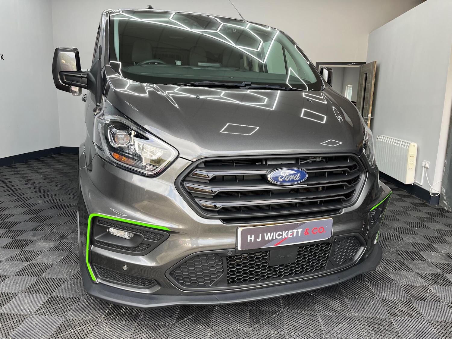 Used Ford Transit Custom 2023 for sale - 76151742: Photo 2
