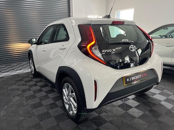 Used Toyota Aygo X 2023 for sale - 77783381: Photo