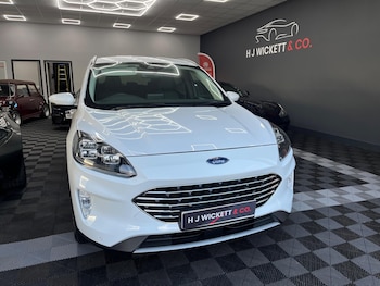 Used Ford Kuga 2023 for sale - 76432733: Photo