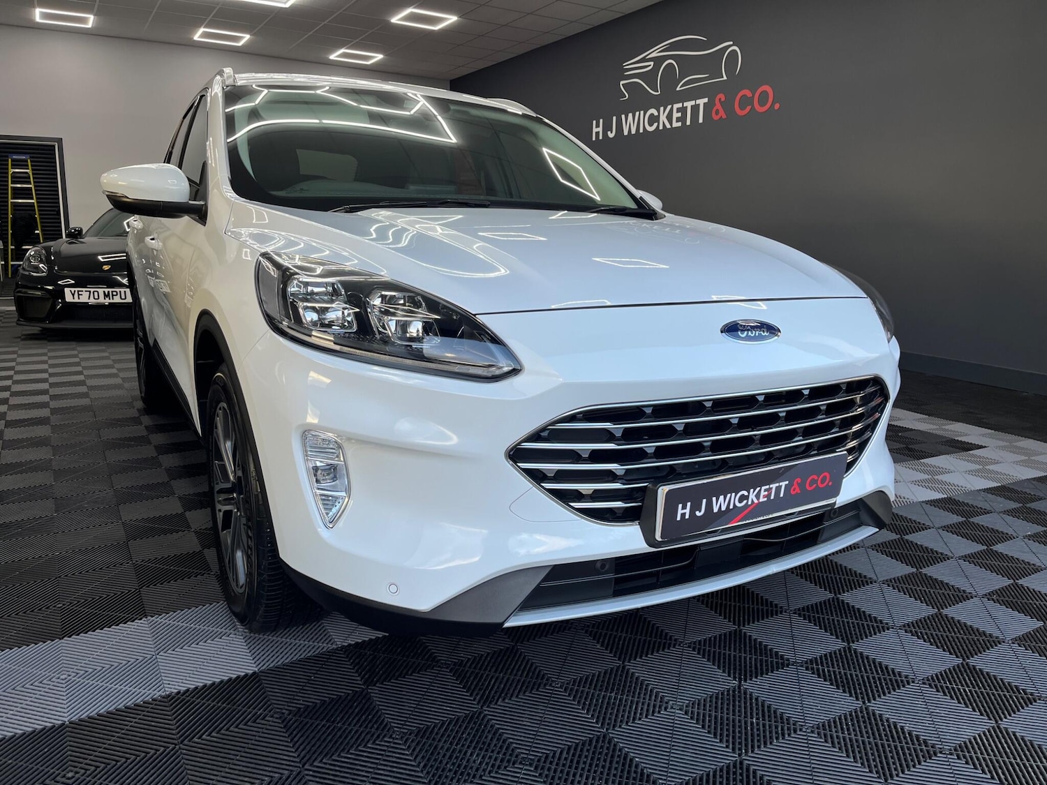 Used Ford Kuga 2023 for sale - 76432733: Photo 5