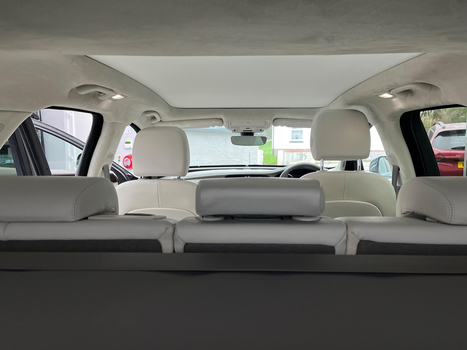 Used Jaguar XF 2018 for sale - 77067104: Photo 22