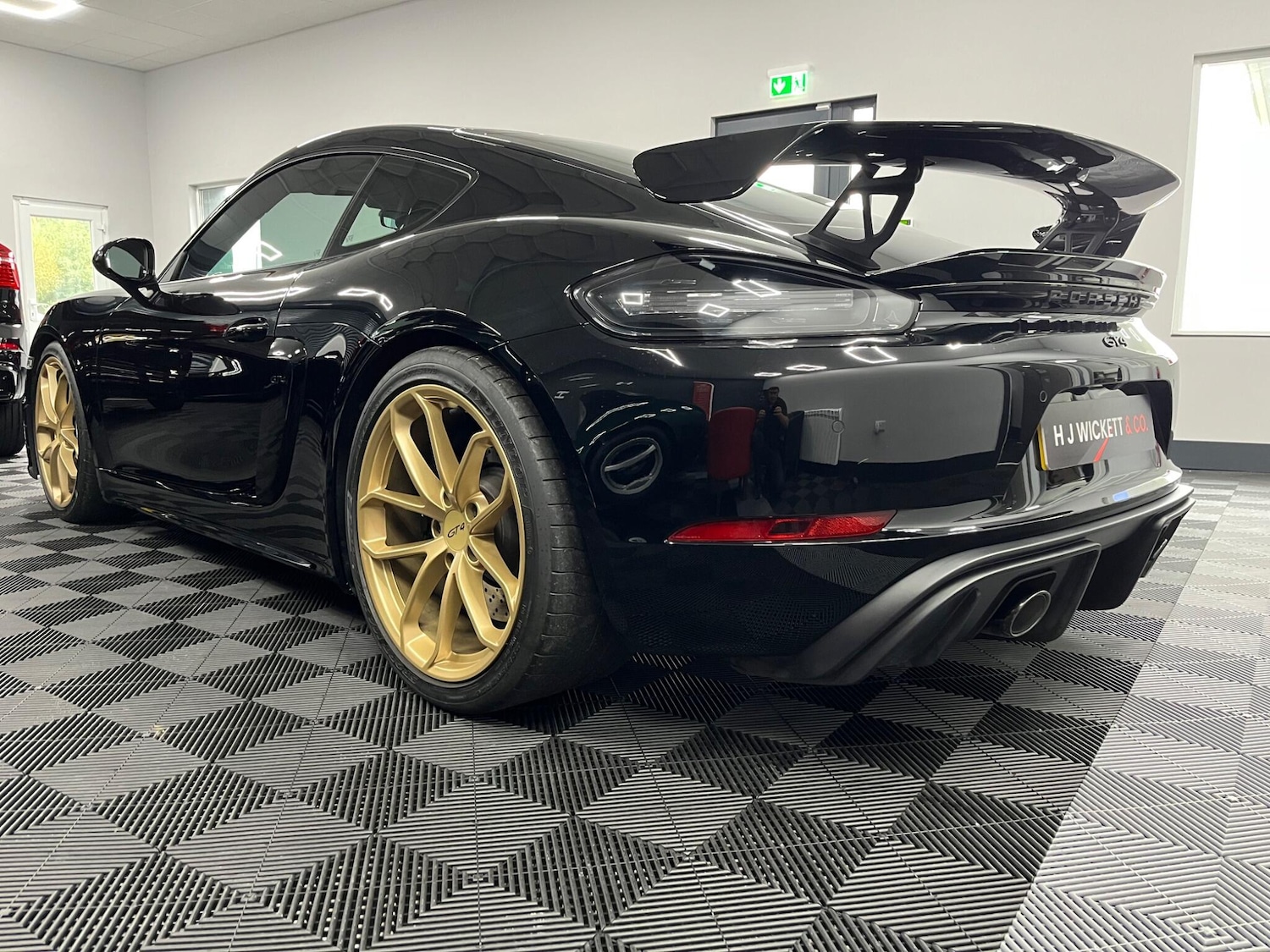 Used Porsche Cayman 2020 for sale - 76865123: Photo 8