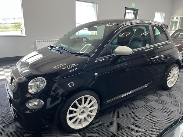 Used Abarth 695 2021 for sale - 76084095: Photo 1