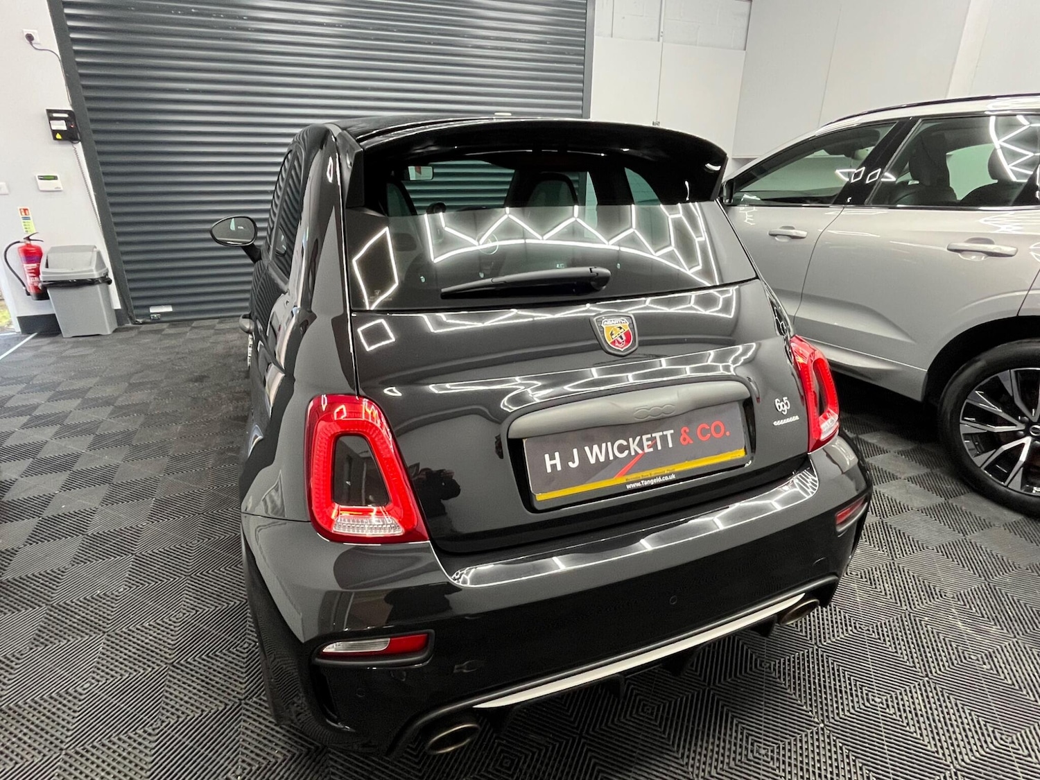 Used Abarth 695 2021 for sale - 76084095: Photo 4