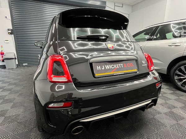 Used Abarth 695 2021 for sale - 76084095: Photo 8