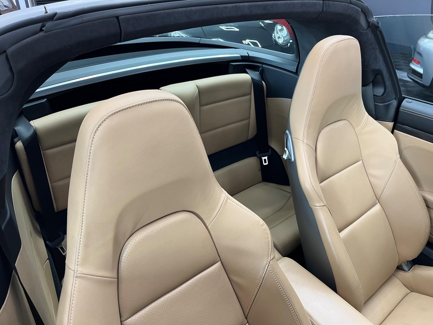 Used Porsche 911 2018 for sale - 77892481: Photo 25