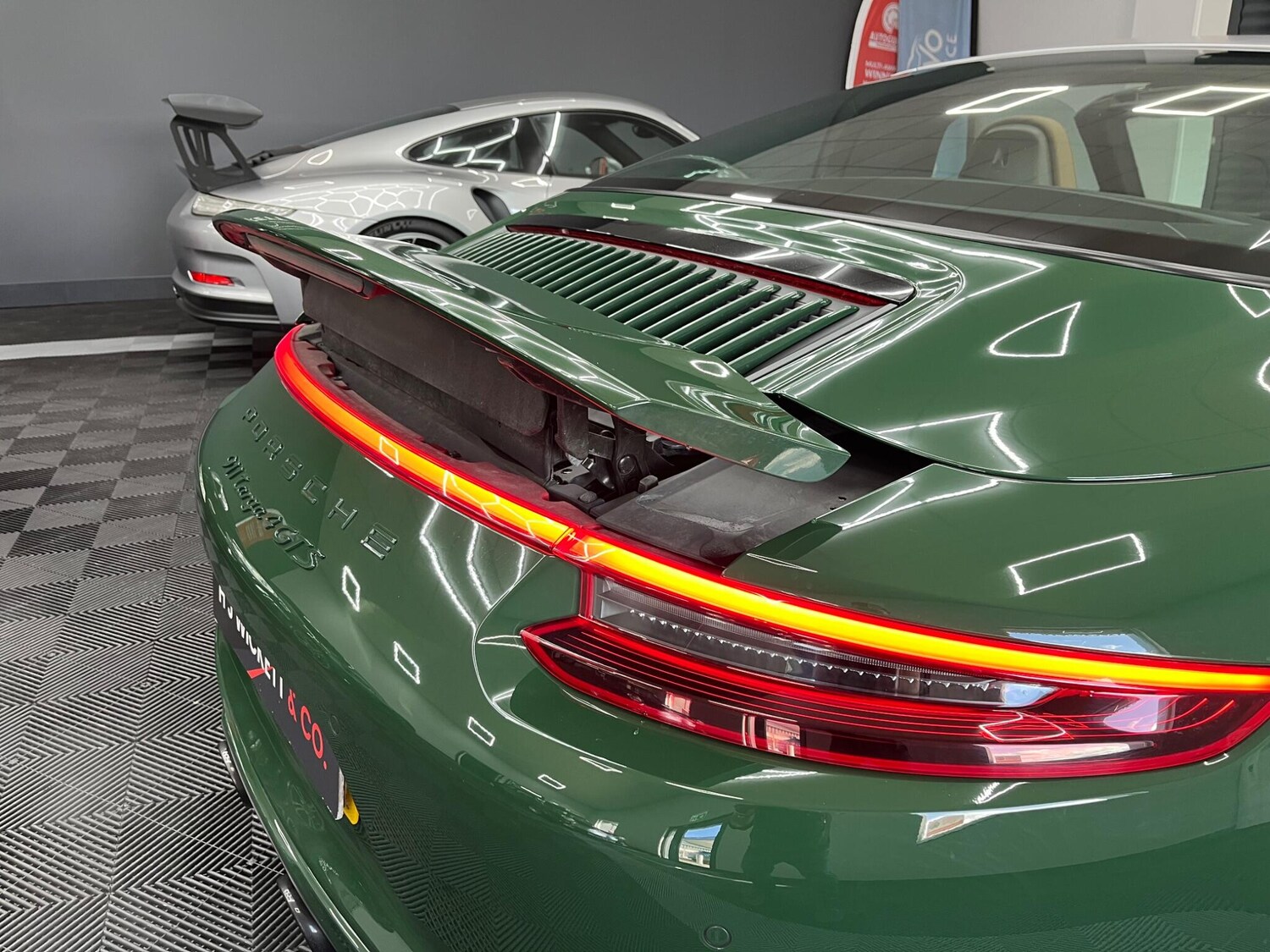 Used Porsche 911 2018 for sale - 77892481: Photo 27