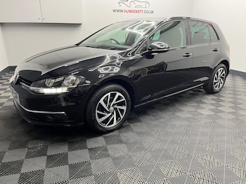 Used Volkswagen Golf 2019 for sale - 78676561: Photo