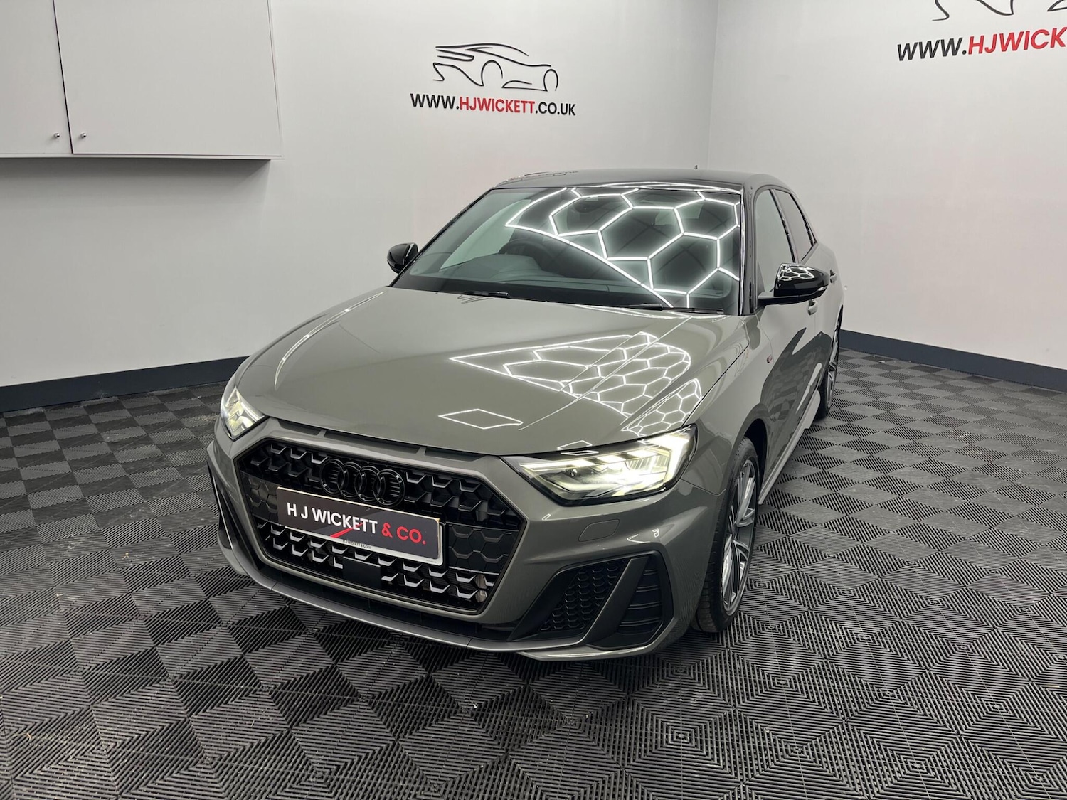 Used Audi A1 2023 for sale - 76152193: Photo 2