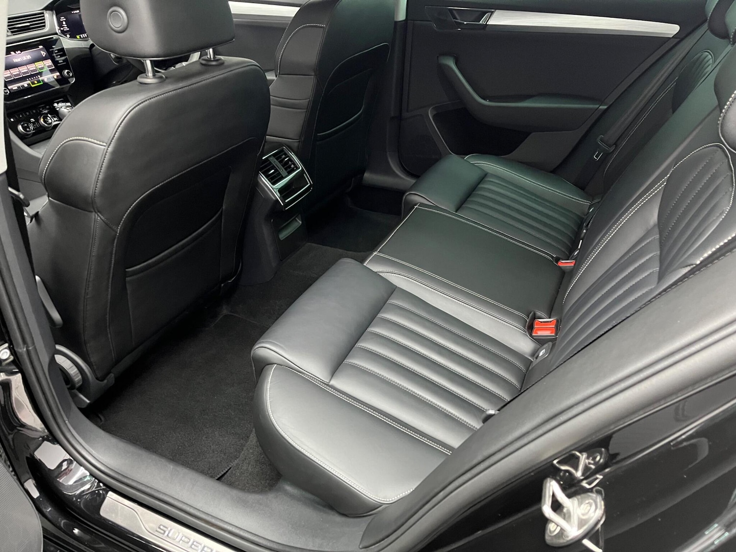 Used Skoda Superb 2024 for sale - 76151865: Photo 15