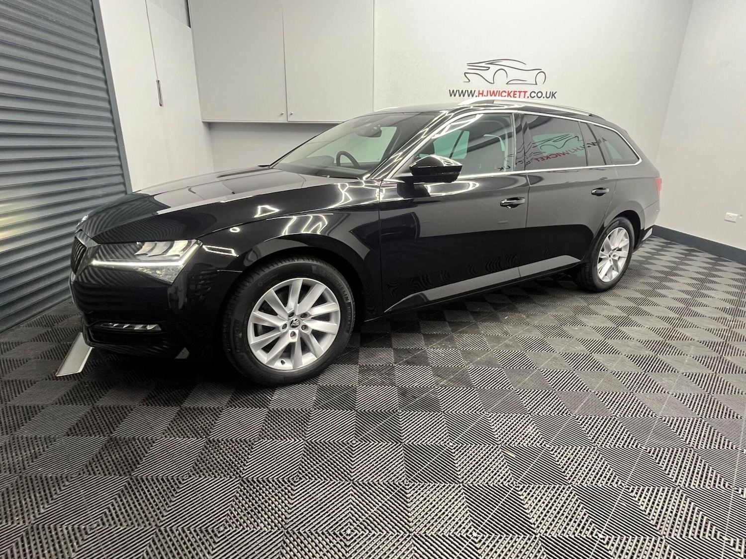 Used Skoda Superb 2024 for sale - 76151865: Photo 4