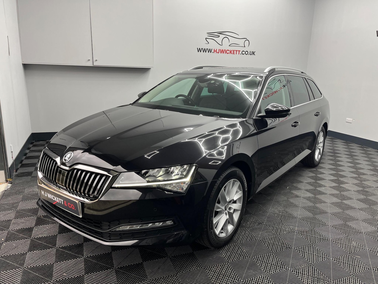 Used Skoda Superb 2024 for sale - 76151865: Photo 5