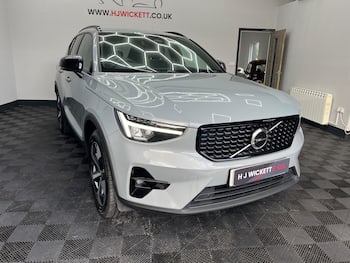 Used Volvo XC40 2025 for sale - 79669023: Photo