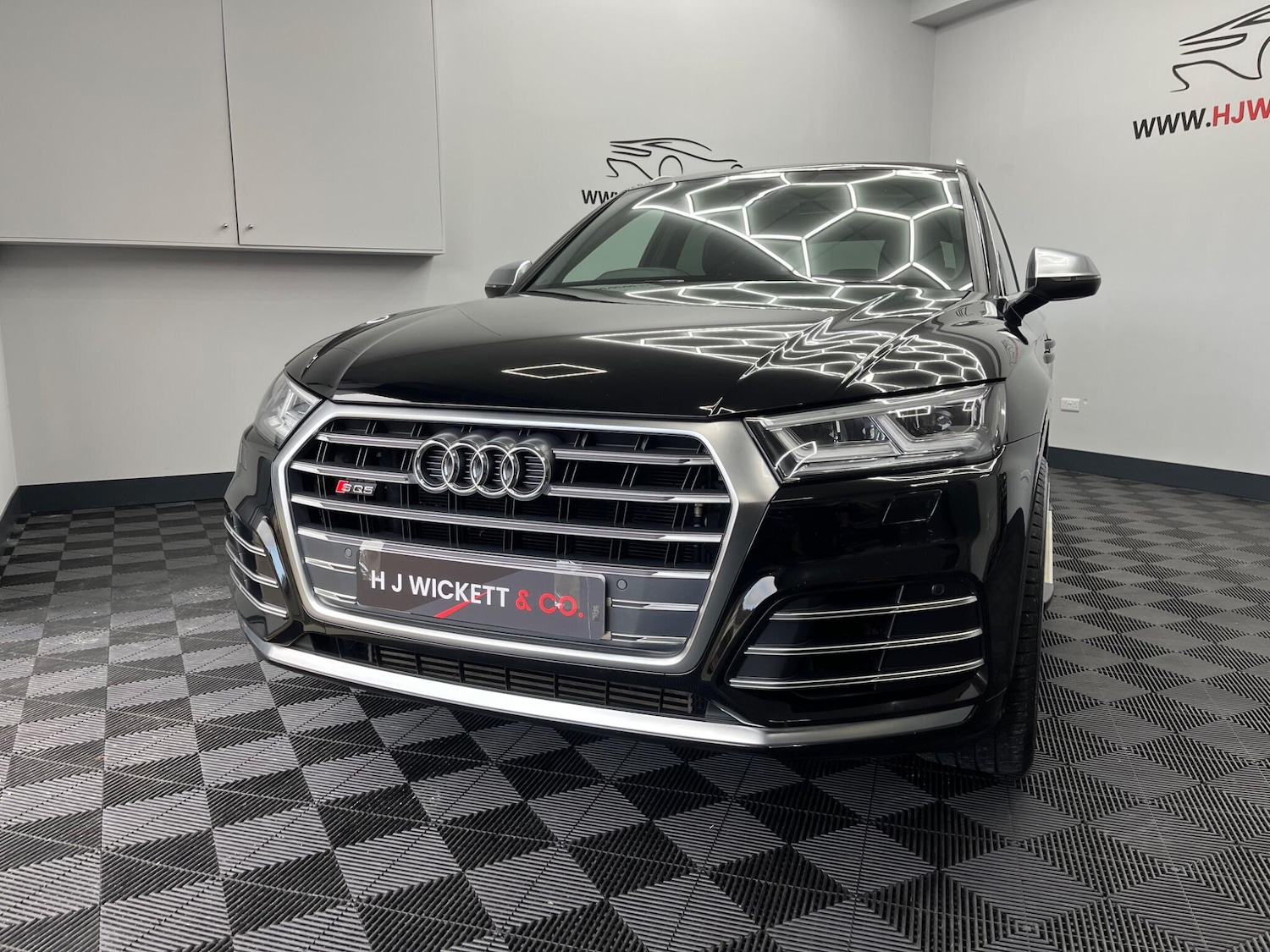 Used Audi SQ5 for sale - 76499869: Photo 2