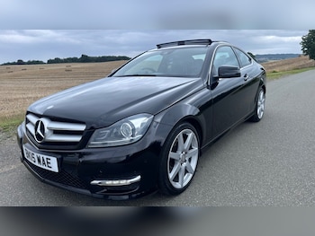 Used Mercedes-Benz C-Class 2015 for sale - 75418524: Photo