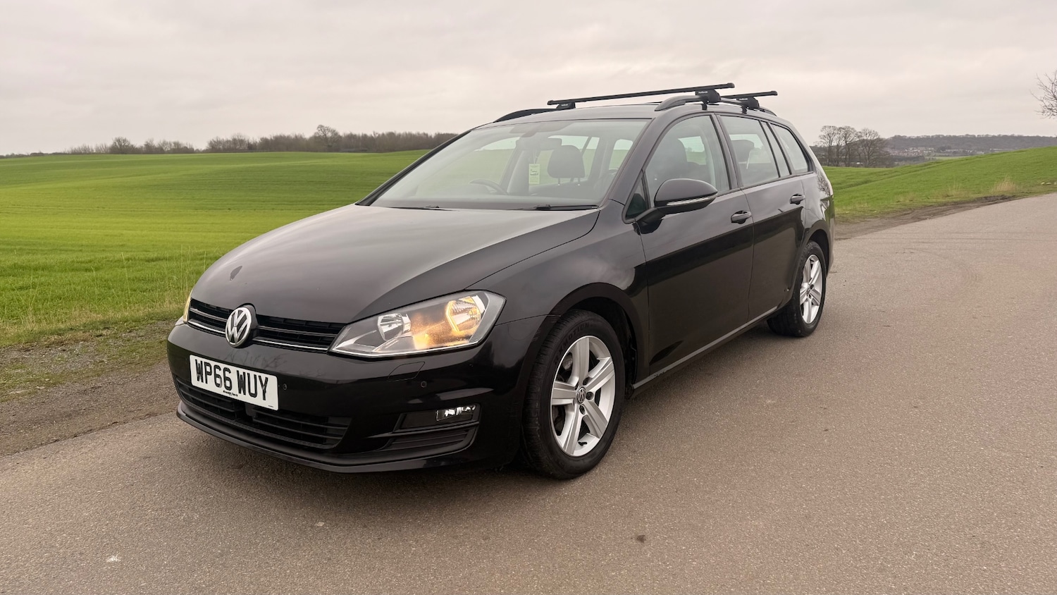 Used Volkswagen Golf 2016 for sale - 77062326: Photo 3