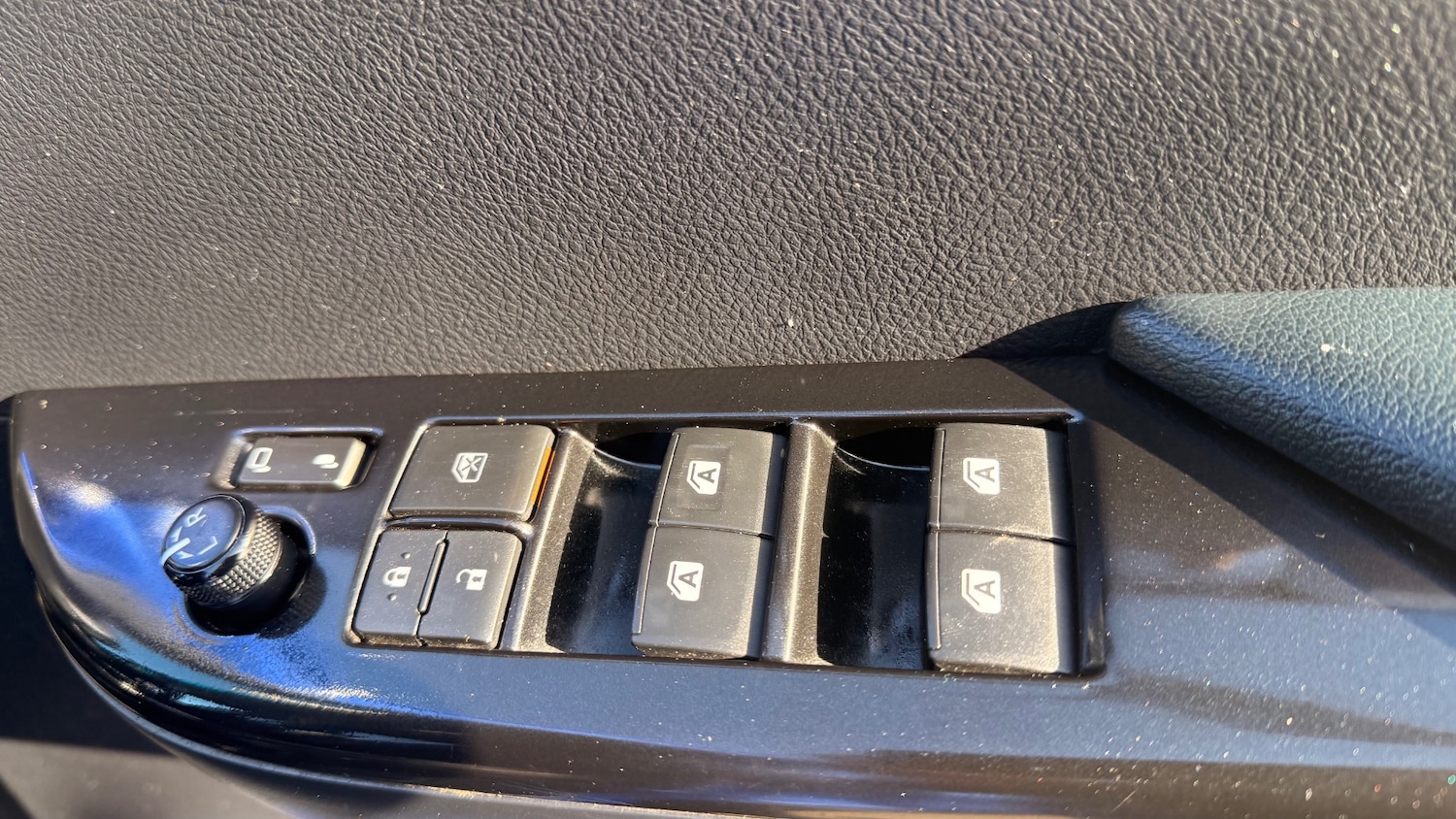 Used Toyota Hilux 2017 for sale - 77742457: Photo 20