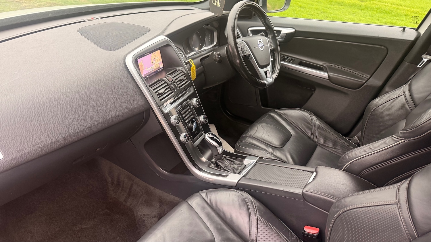 Used Volvo XC60 2017 for sale - 77062338: Photo 10