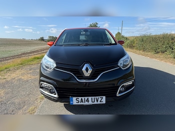 Used Renault Captur 2014 for sale - 76149751: Photo 2