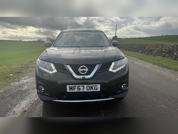 Used Nissan X-Trail 2017 for sale - 76553819: Photo