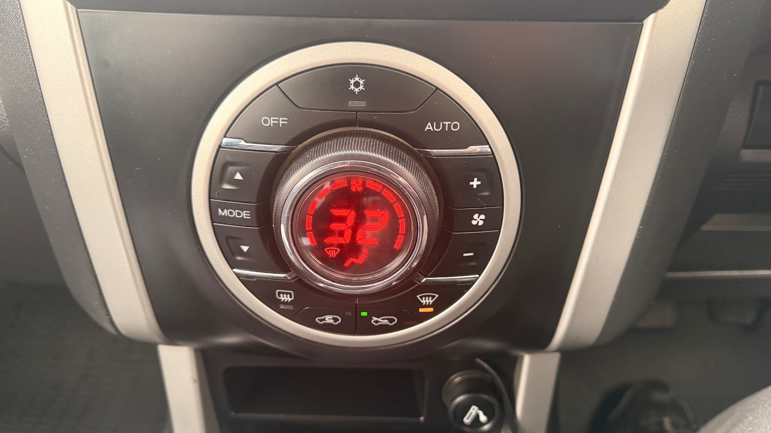 Used Isuzu D-Max 2014 for sale - 77062316: Photo 22