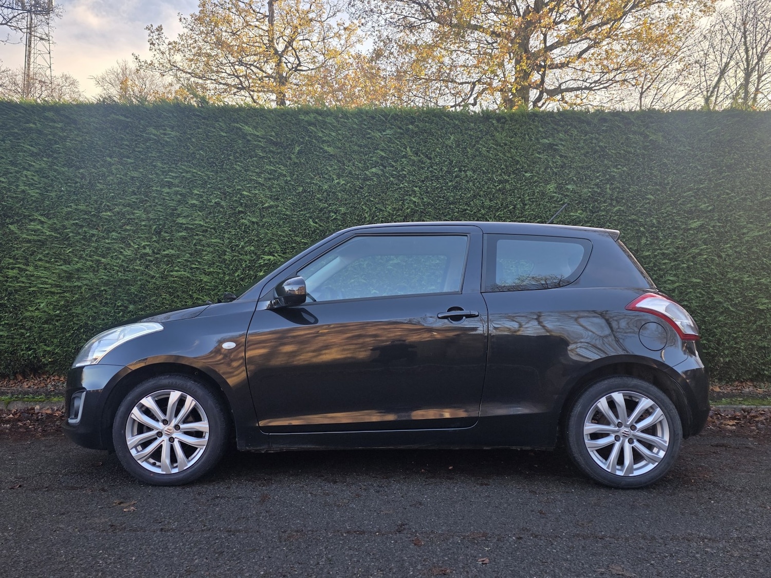 Used Suzuki Swift 2014 for sale - 76725724: Photo 6